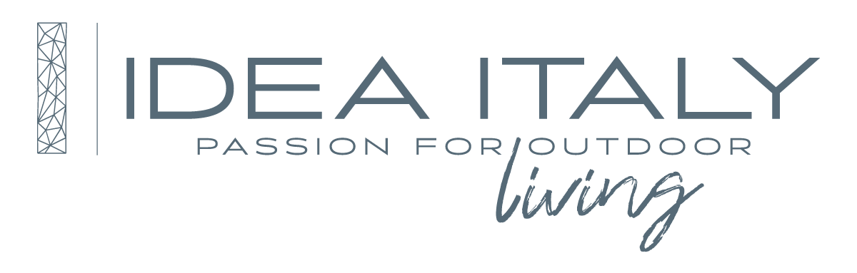 logo living